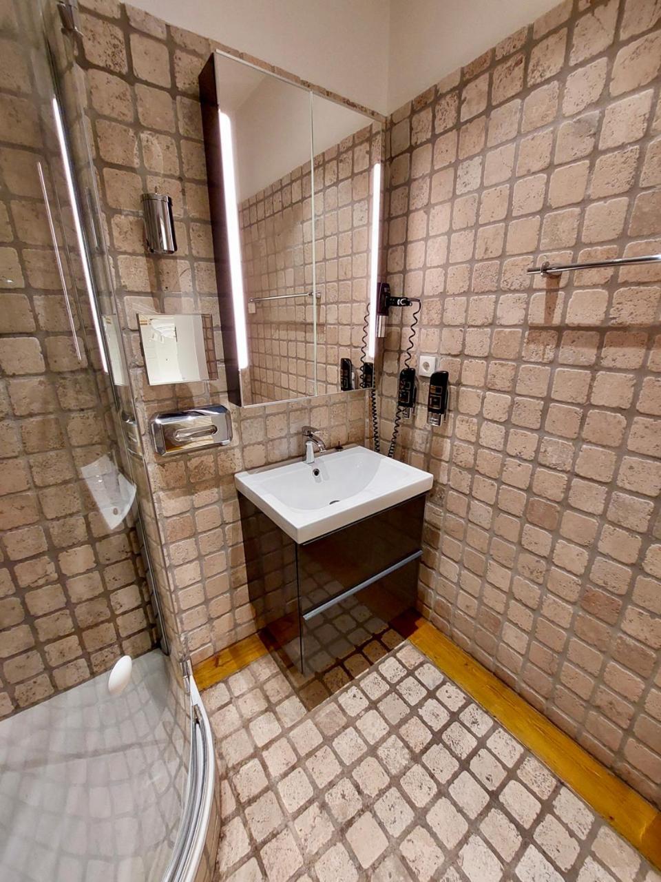 Modern Studios Near City Center Viena Exterior foto